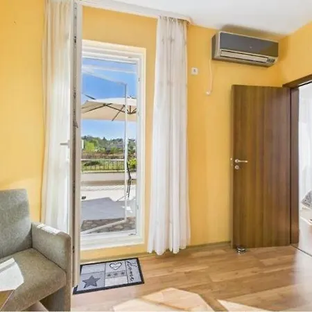 Sea Breeze By Linas Apartament